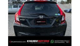 
Honda Fit 2015 full									