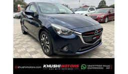 
Mazda Demio 2015 full									