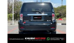 
Toyota Rumion 2015 full									