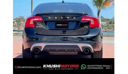 
Volvo S60 2015 full									