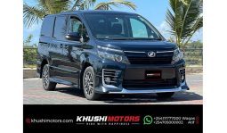 
Toyota Voxy 2015 full									