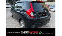 
Honda Fit 2015 full									