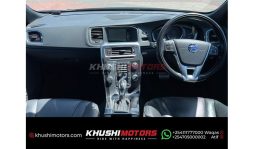 
Volvo S60 2015 full									