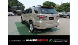 
TOYOTA FORTUNER 2015 full									