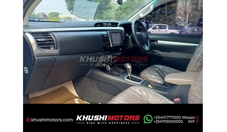 
TOYOTA HILUX 2016 full									