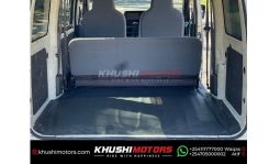 
Daihatsu Hijet Van 2015 full									