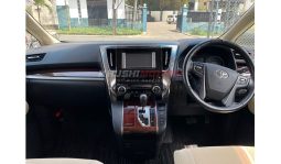 
Toyota Vellfire 2015 full									