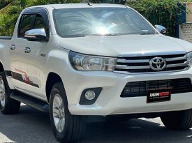 Toyota Hilux Double Cabin 2015