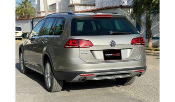 
Volkswagen Golf Alltrack 2015 full									