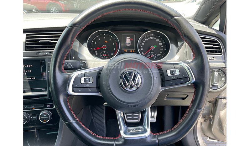 
Volkswagen Golf GTI 2015 full									