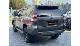 
Toyota Land Cruiser Prado 2015 full									