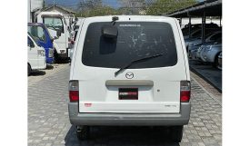 Mazda Bongo 2013