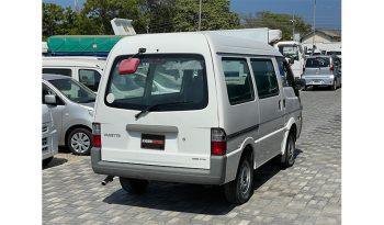 
Nissan Vanette 2013 full									