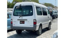 
Nissan Vanette 2012 full									