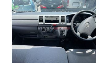 
									Toyota Hiace 2012 full								
