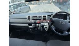 
Toyota Hiace 2015 full									