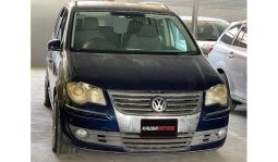 
Volkswagen Touran 2009 full									