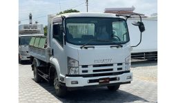 
Isuzu Forward Dump 2013 full									