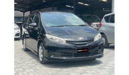 
Toyota Wish 2015 full									