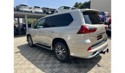 
Lexus LX570 2016 full									