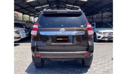 
Toyota Land Cruiser Prado 2016 full									