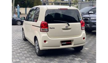 
Toyota PORTE 2016 full									