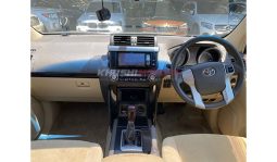 
Toyota Land Cruiser Prado 2016 full									