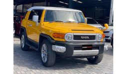 
Toyota FJ CRUISER 2016 full									