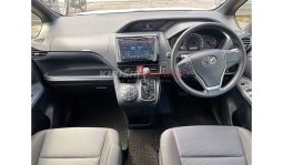 
Toyota VOXY 2016 full									