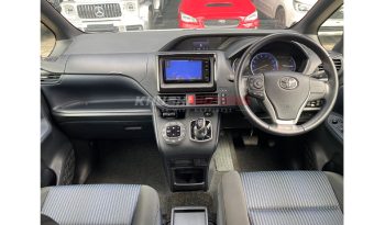 
Toyota Noah Si type 2016 full									