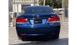 
Toyota Crown Royal Saloon 2016 full									