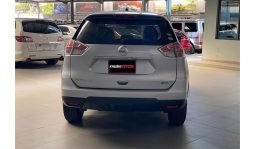 
										Nissan X-TRAIL 2016 full									