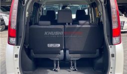 
Toyota NOAH 2016 full									