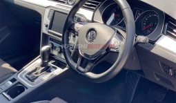 
Volks Wagon Passat Variant 2016 full									