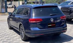 
Volks Wagon Passat Variant 2016 full									