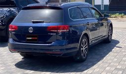 
Volks Wagon Passat Variant 2016 full									