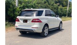 
Mercedes Benz ML350 2016 full									