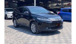 
Toyota HARRIER 2017 full									