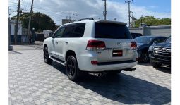 
Toyota Land cruiser ZX V8 2016 full									