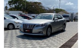 Toyota CROWN 2016