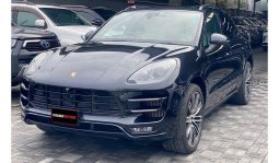 
Porsche Macan 2016 full									