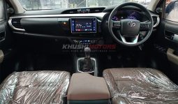 
Toyota Hilux D Cabin 2016 full									