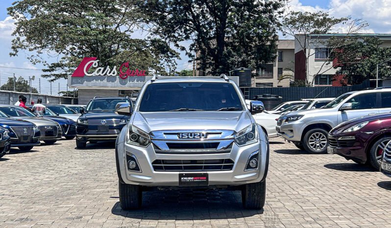 
Isuzu D-Max 2016 full									