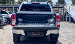 
Isuzu D-Max 2016 full									