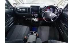 
Mitsubishi DELICA 2016 full									