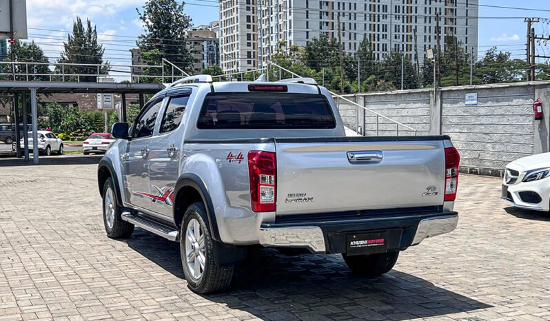 
Isuzu D-Max 2016 full									