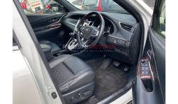 
Toyota HARRIER 2016 full									