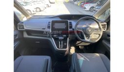 
Nissan Serena 2016 full									