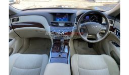 
Nissan FUGA 2016 full									