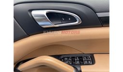 
Porsche Cayenne 2016 full									